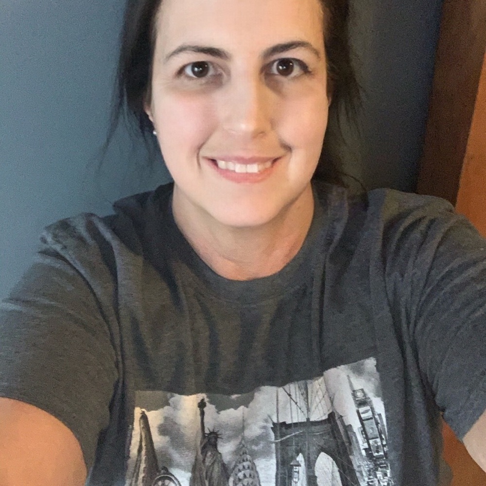 Meet your Posher, Gina
